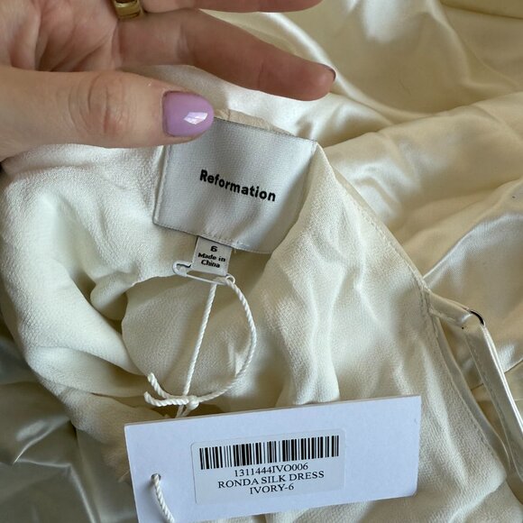 NWT Reformation Ronda Silk Maxi Dress Sz 6 Ivory One Shoulder Asymmetrical Neck - Picture 3 of 11